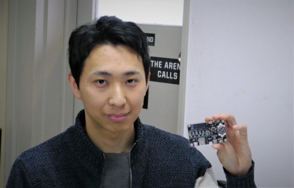 USBケーブルチェッカー2開発者の野村さん