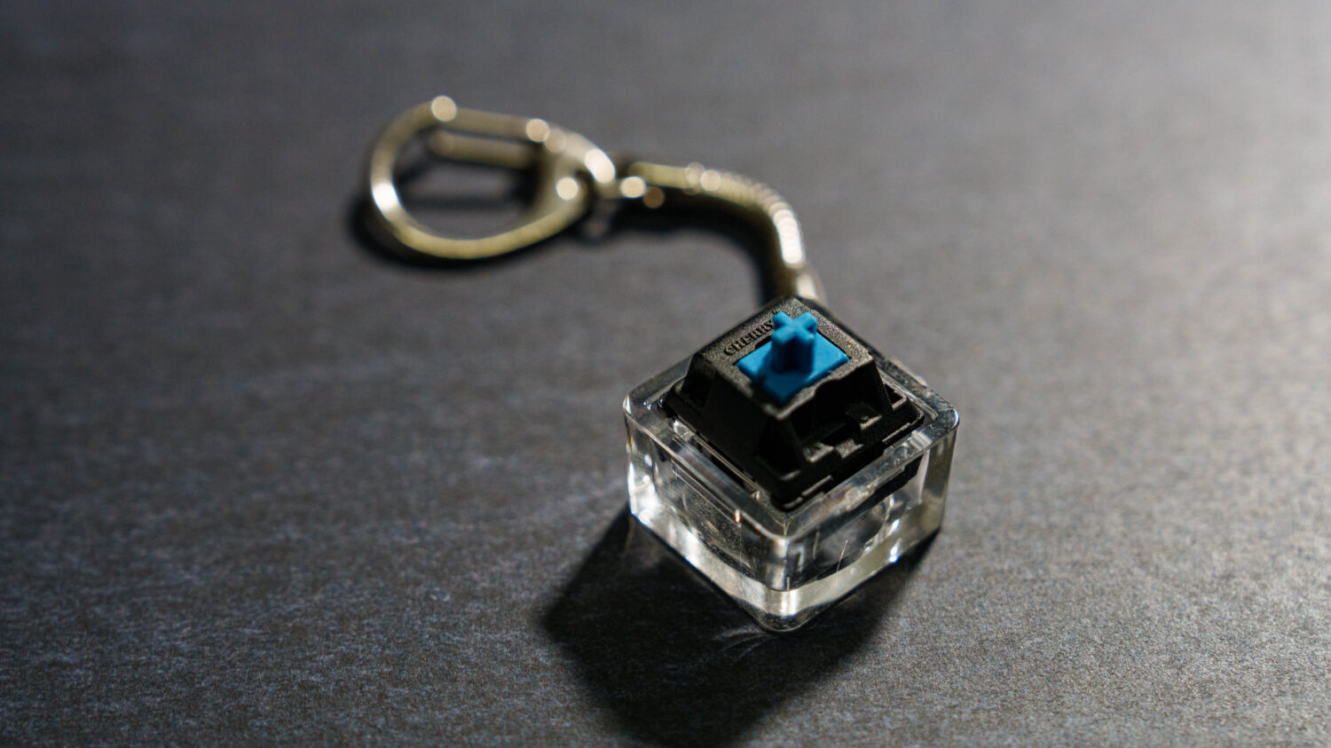 ADMKKH Myキーキーホルダー — ビット・トレード・ワン 公式